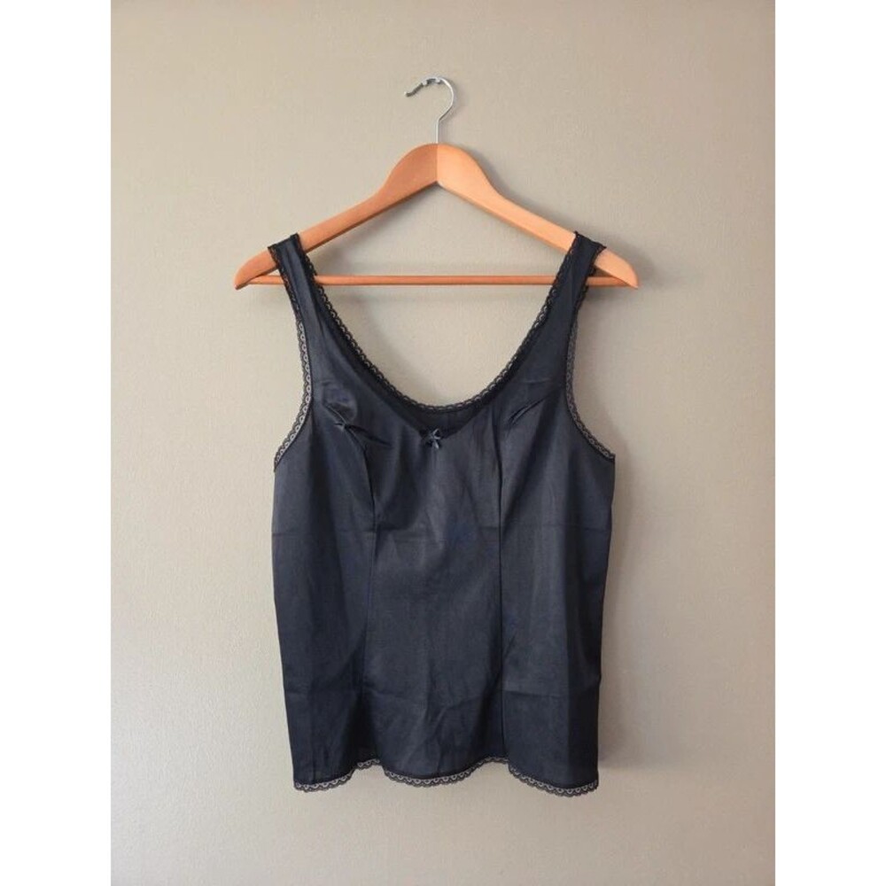 Vintage vassarette black lace trim cami